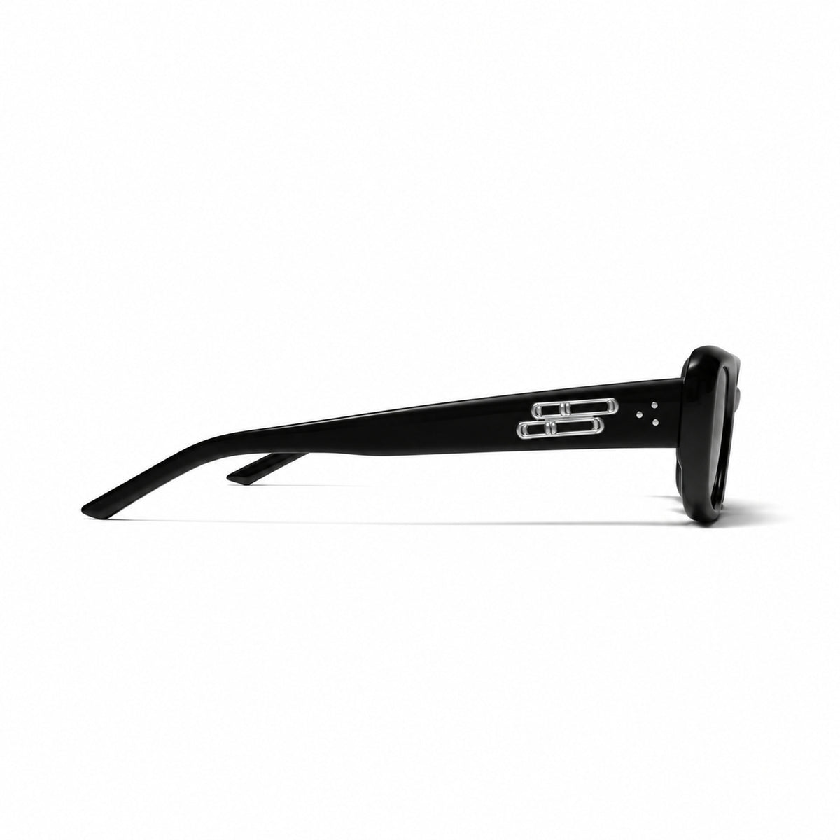 Gentle Monster Lin 01 Sunglasses — AI-assisted product illustration 05