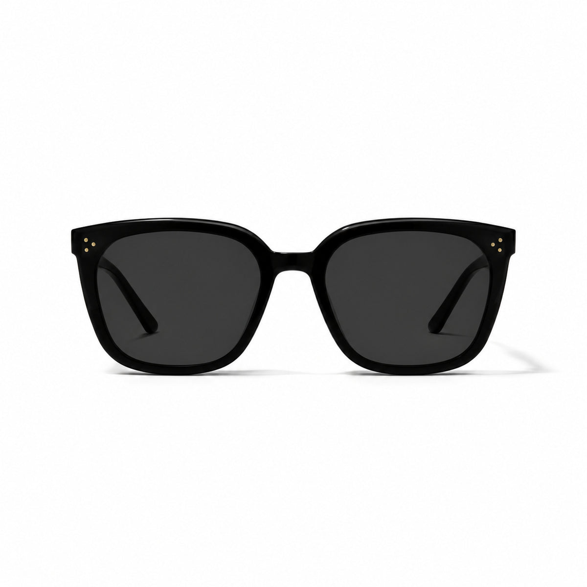 Gentle Monster Loloe 01 Sunglasses — AI-assisted product illustration 01