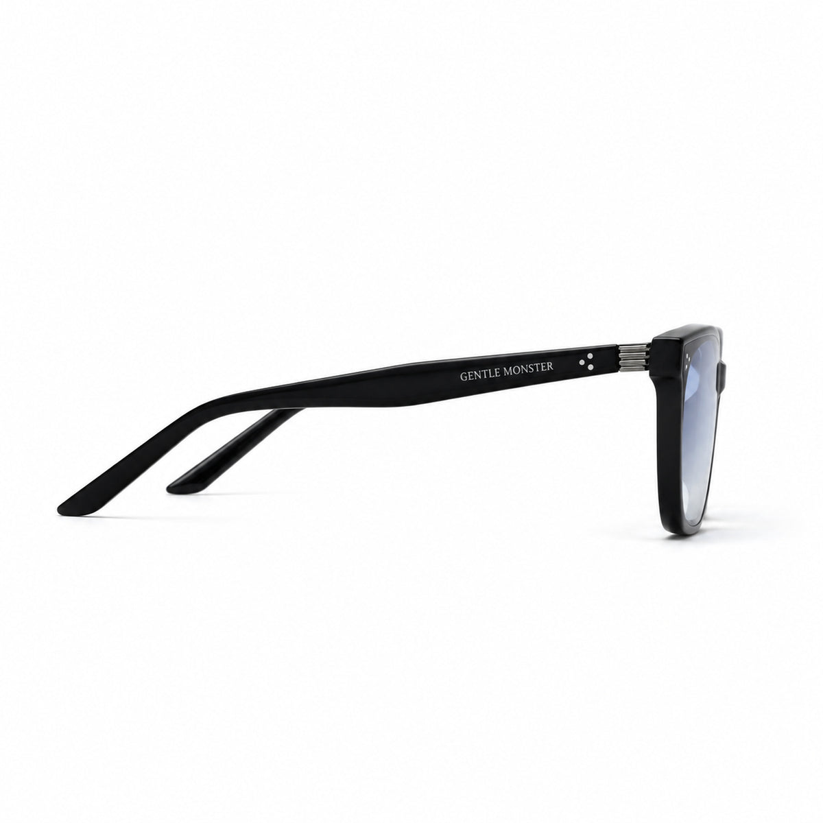 Gentle Monster Numer 01(BLG) Sunglasses — AI-assisted product illustration 05
