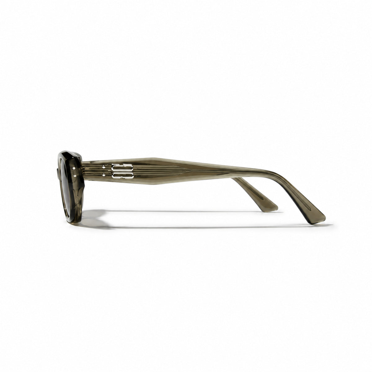 Gentle Monster Rococo KC6 Sunglasses — AI-assisted product illustration 04