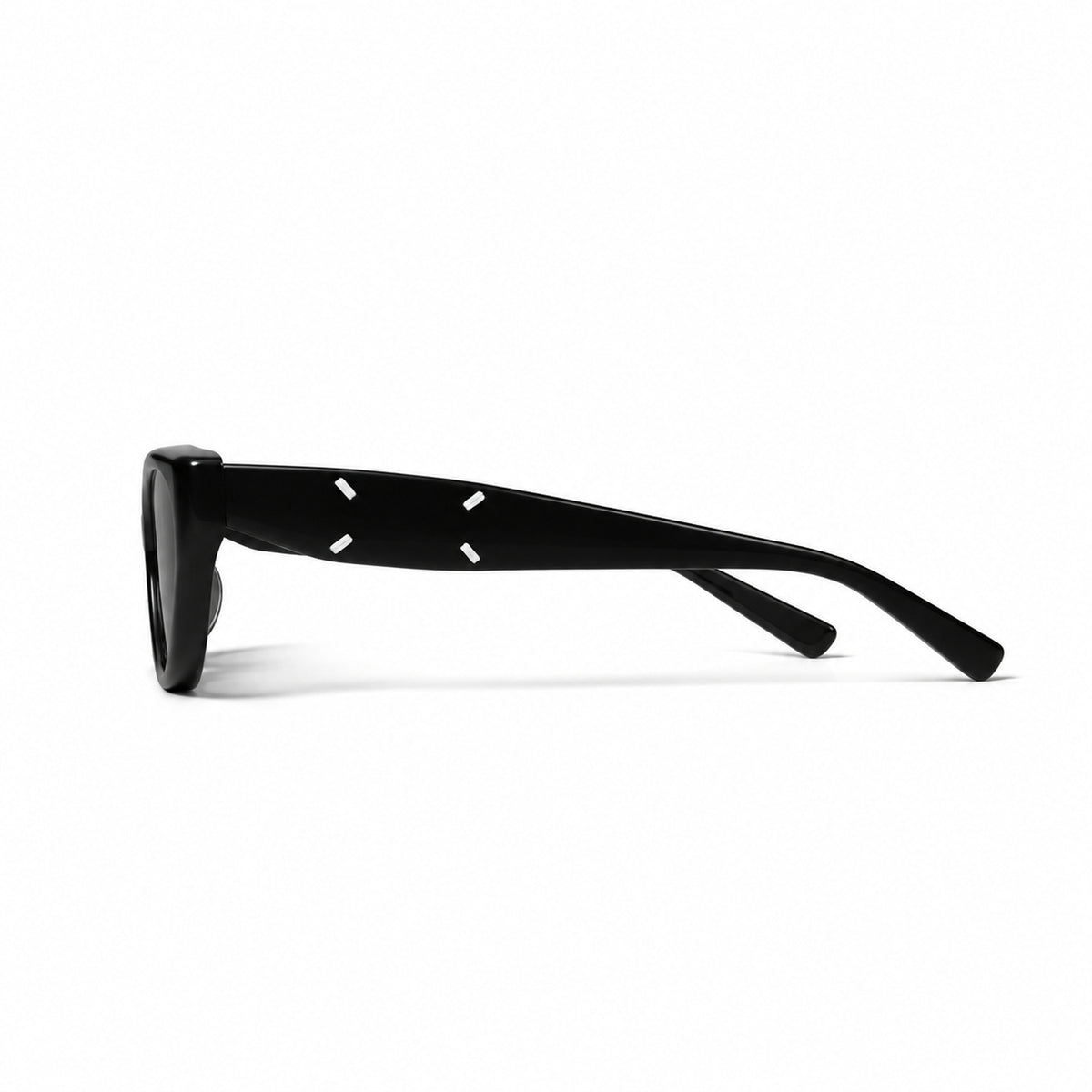 Gentle Monster x Maison Margiela MM108 01 Sunglasses — AI-assisted product illustration 04
