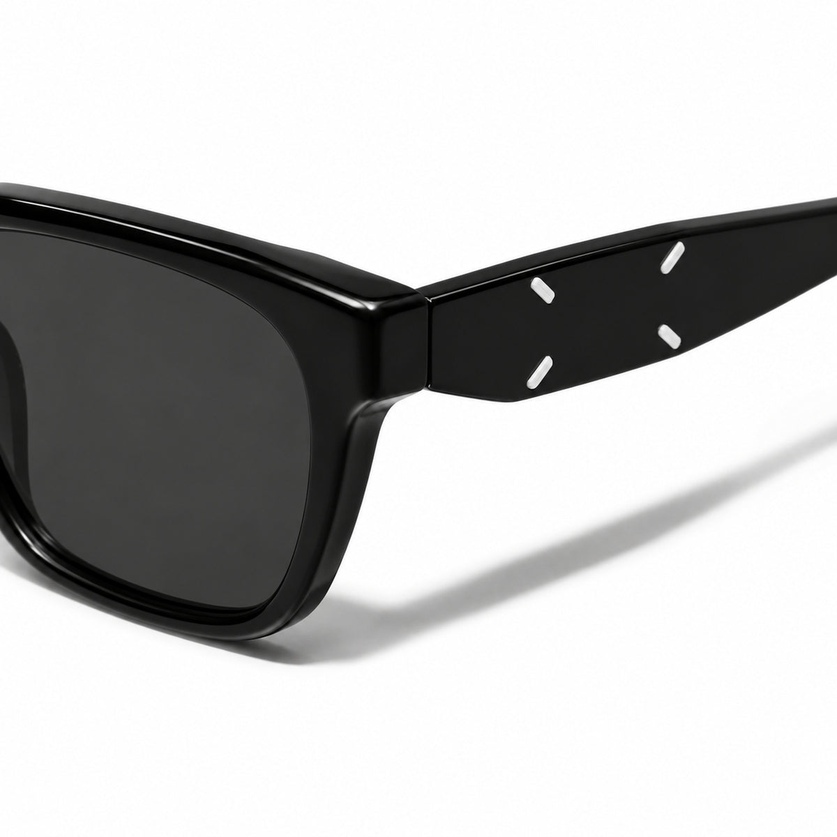 Gentle Monster x Maison Margiela MM110 01 Sunglasses — AI-assisted product illustration 08