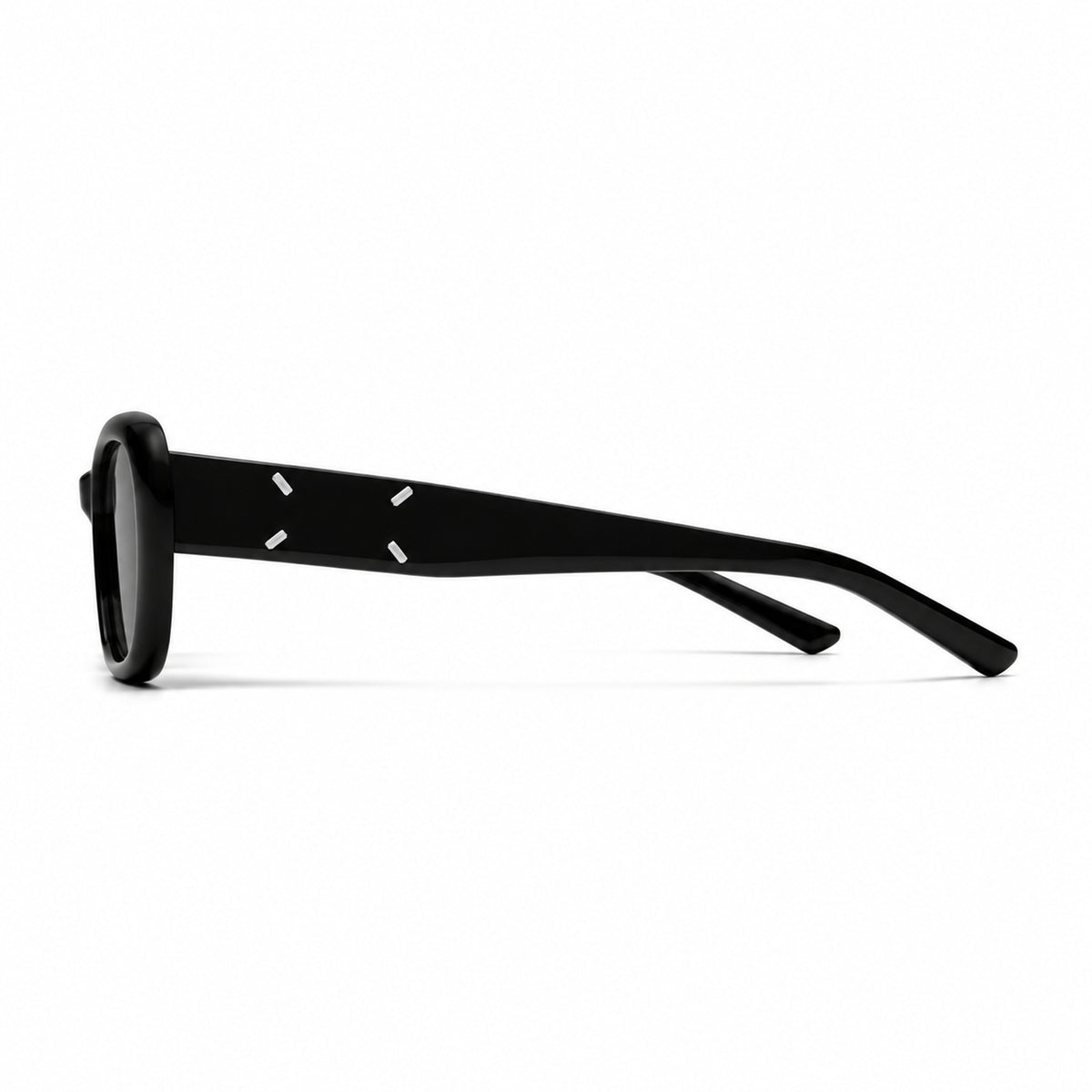 Gentle Monster x Maison Margiela MM207 01 Sunglasses — AI-assisted product illustration 04