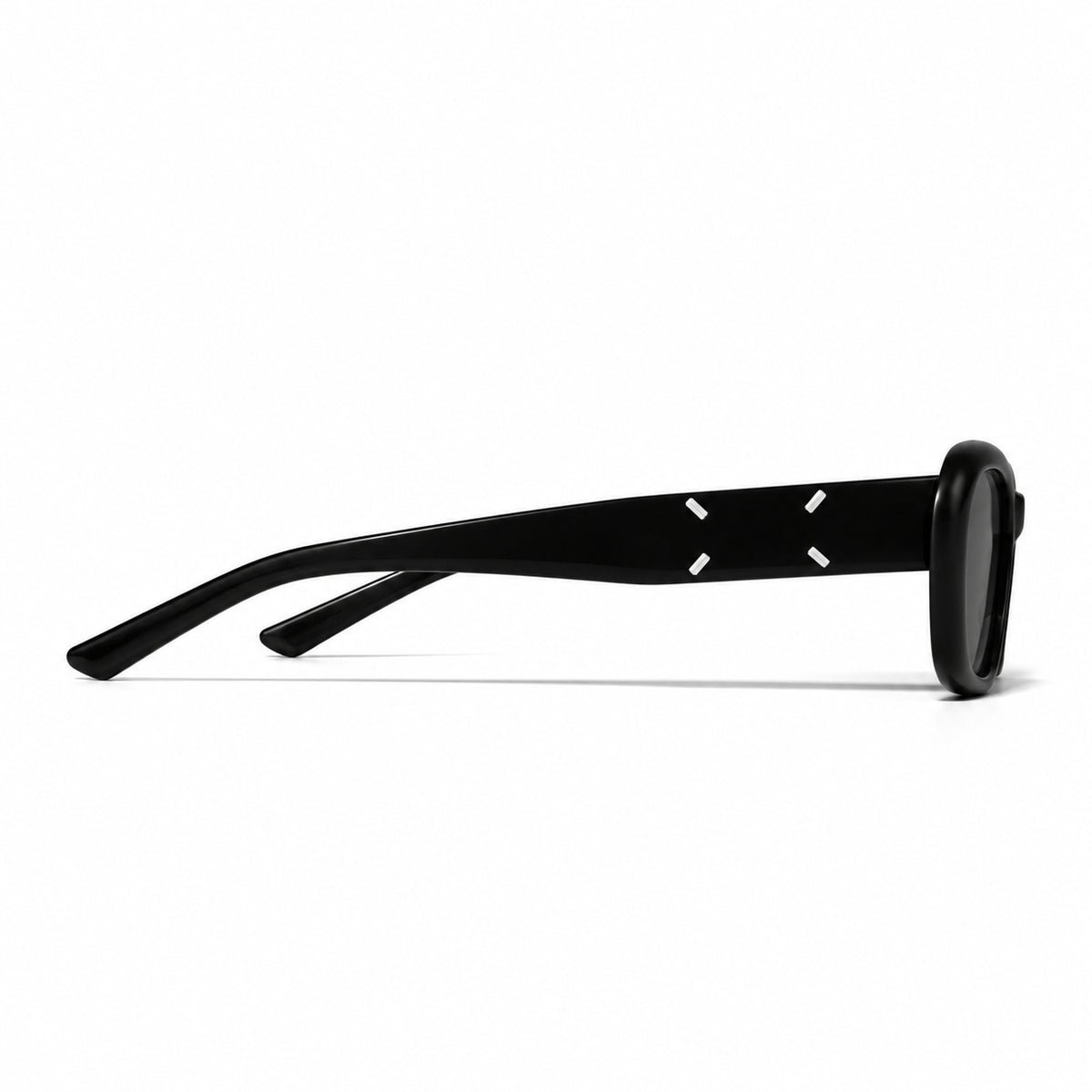 Gentle Monster x Maison Margiela MM207 01 Sunglasses — AI-assisted product illustration 05