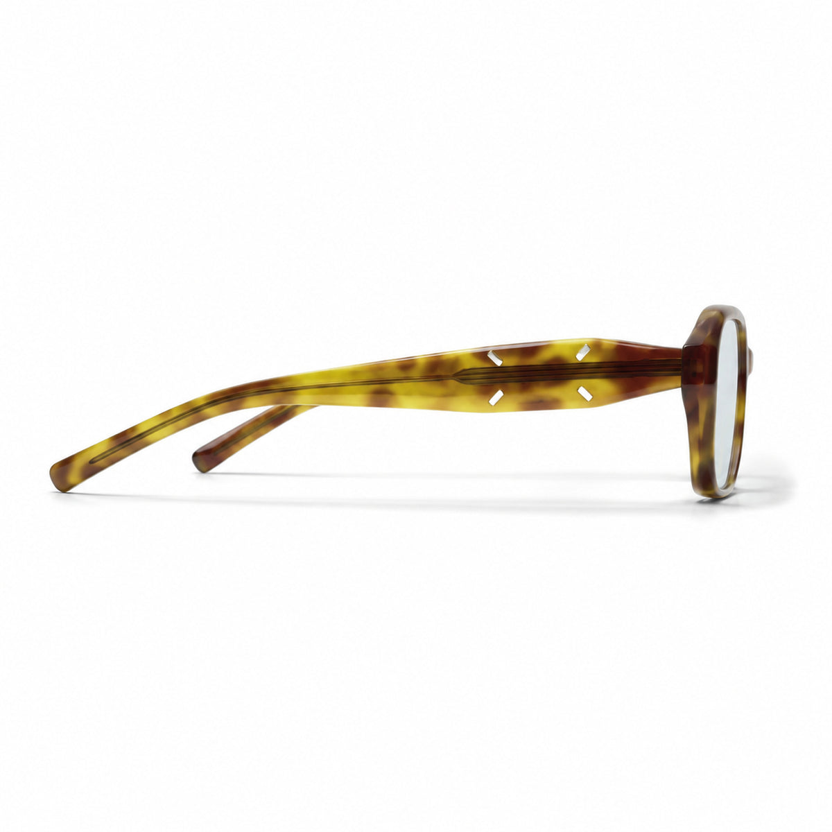 Gentle Monster x Maison Margiela MM212 T6(GR) Tinted Eyewear — AI-assisted product illustration 05