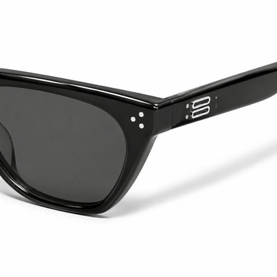 Gentle Monster Cookie 01 Sunglasses — AI-assisted product illustration 08