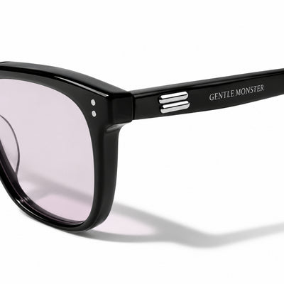 Gentle Monster Days Day 01(V) Sunglasses — AI-assisted product illustration 08