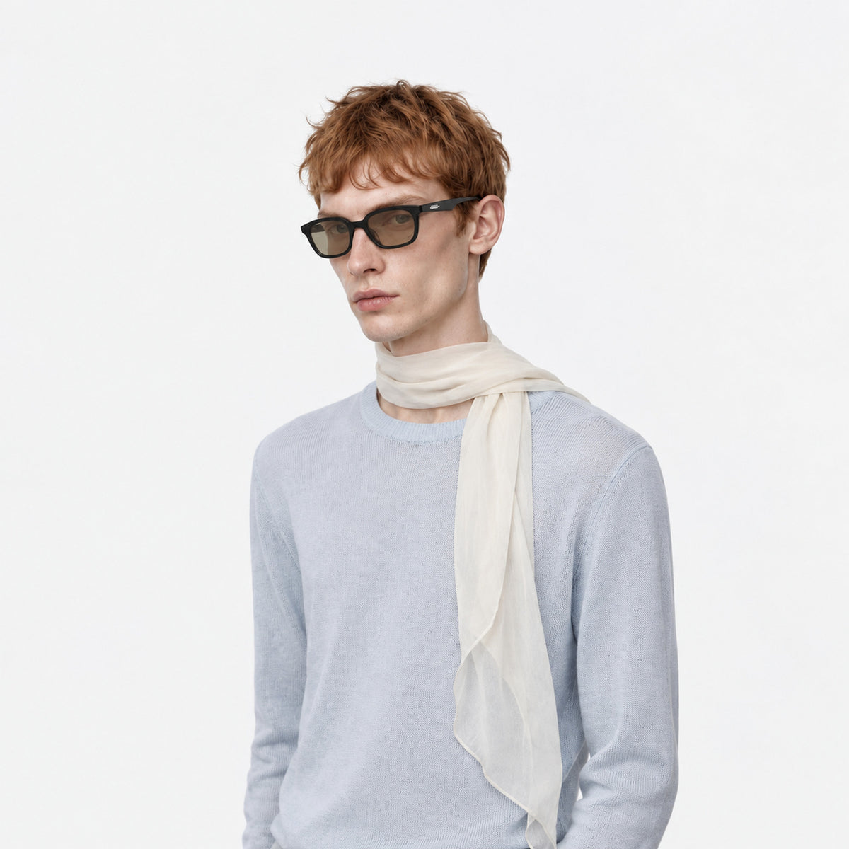 Gentle Monster Lilit 01(BR) Sunglasses — AI-assisted styling visualization 09