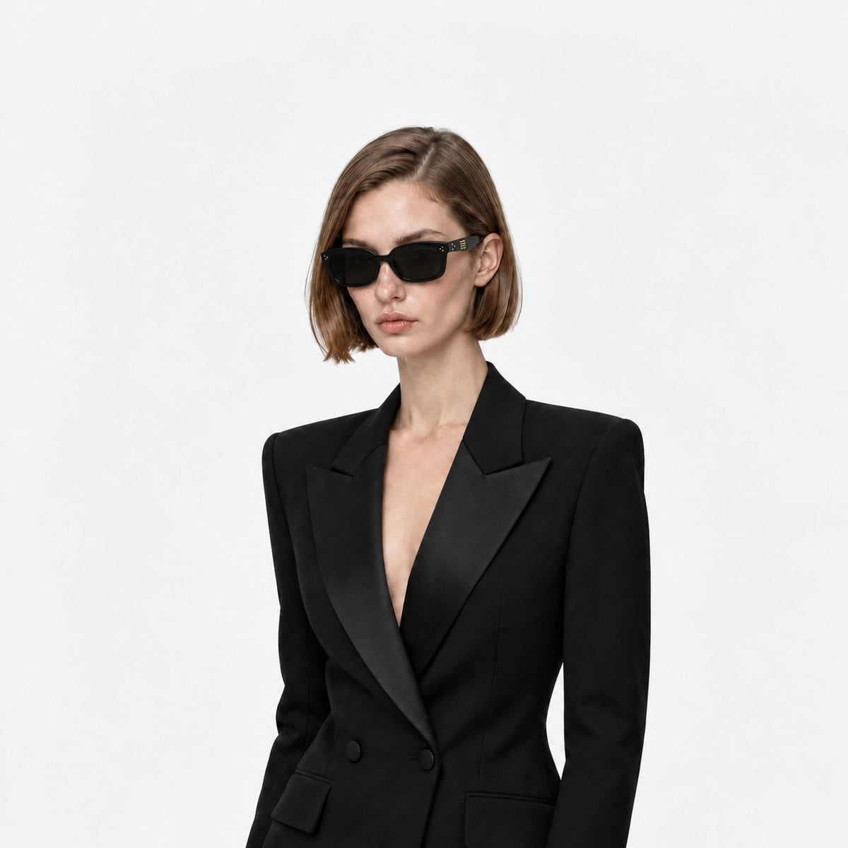 Gentle Monster Loloe 01 Sunglasses — AI-assisted styling visualization 10