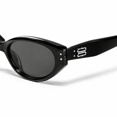 Gentle Monster Rococo 01 Sunglasses — AI-assisted product illustration 08