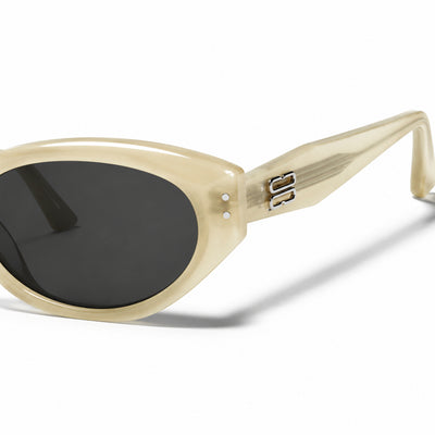 Gentle Monster Rococo IC1 Sunglasses — AI-assisted product illustration 08
