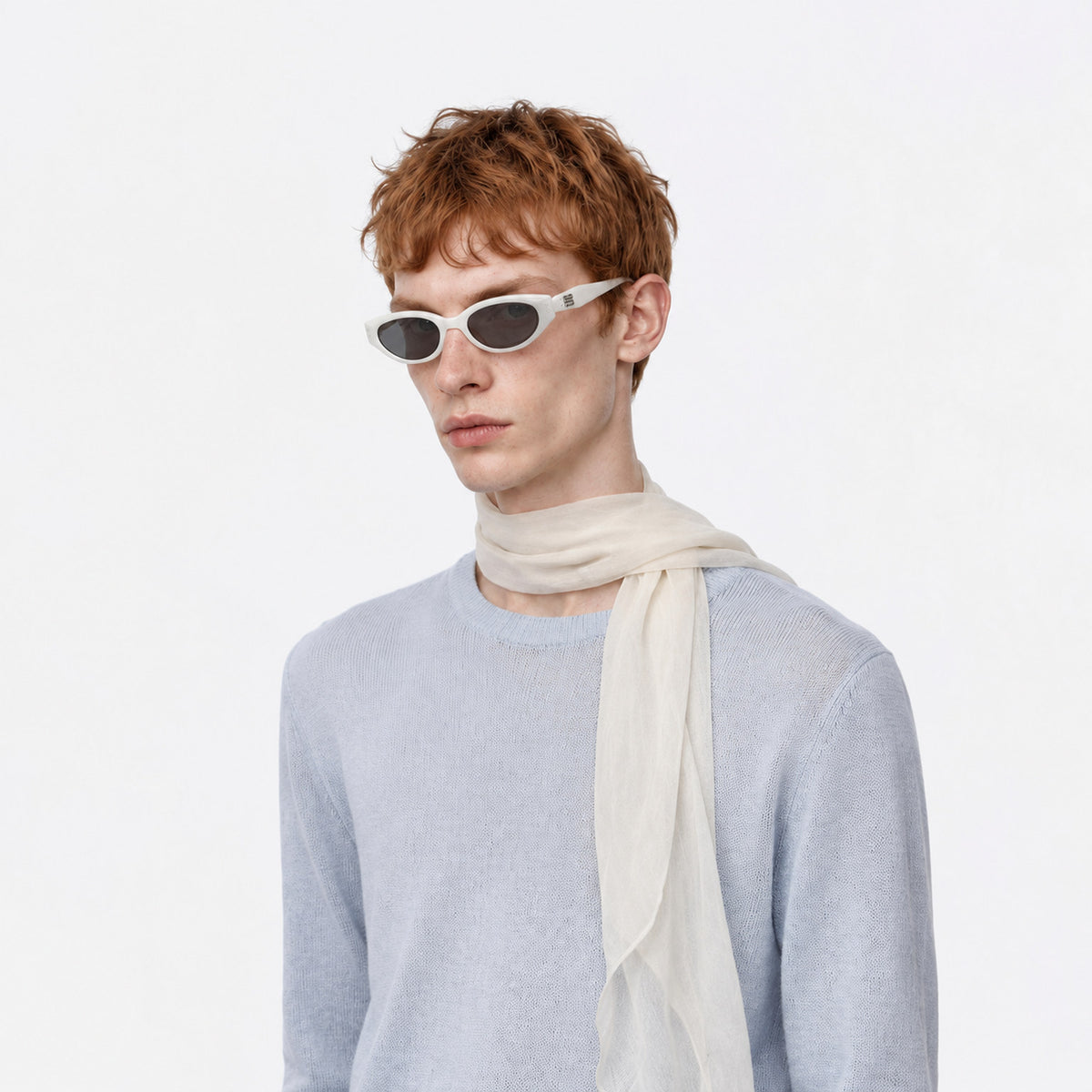 Gentle Monster Rococo W2 Sunglasses — AI-assisted styling visualization 09