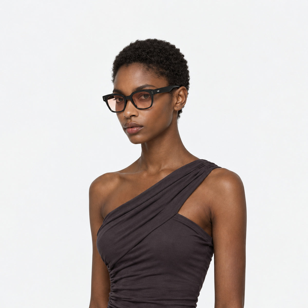 Gentle Monster Una.C N 01(OR) Tinted Eyewear — AI-assisted styling visualization 10